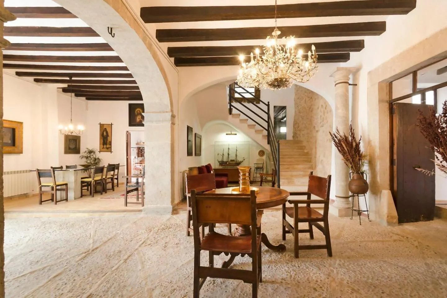 Villa Casa Historica Con Piscina Sauna Y Jacuzzi Lloseta Spain
